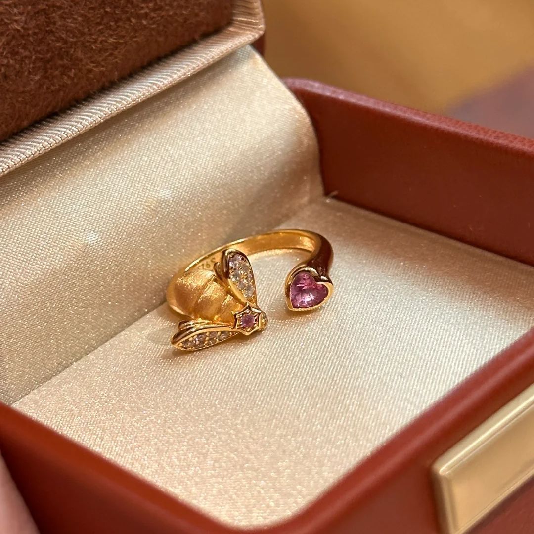 Jewelry & Accessories